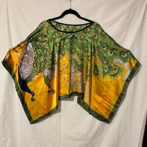 Source Unknown Green & Yellow Peacock Print Poncho